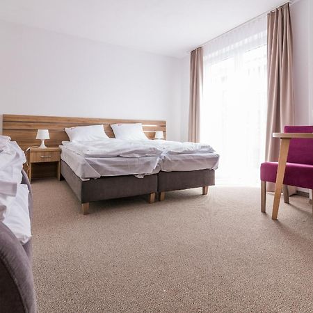 Magnolia Pokoje I Apartamenty Dębki Exteriör bild